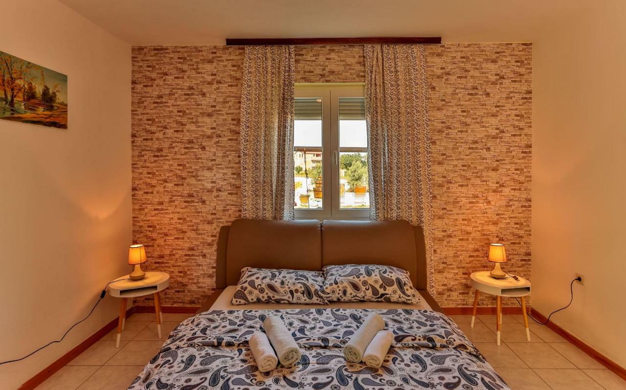 Apartments Dora Victoria Dream Μεντουλίν Εξωτερικό φωτογραφία